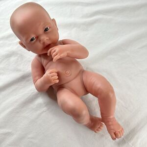 Berenguer Realistic Newborn Lifelike Baby Girl Doll Babydoll 22-07 Blue Eyes‎